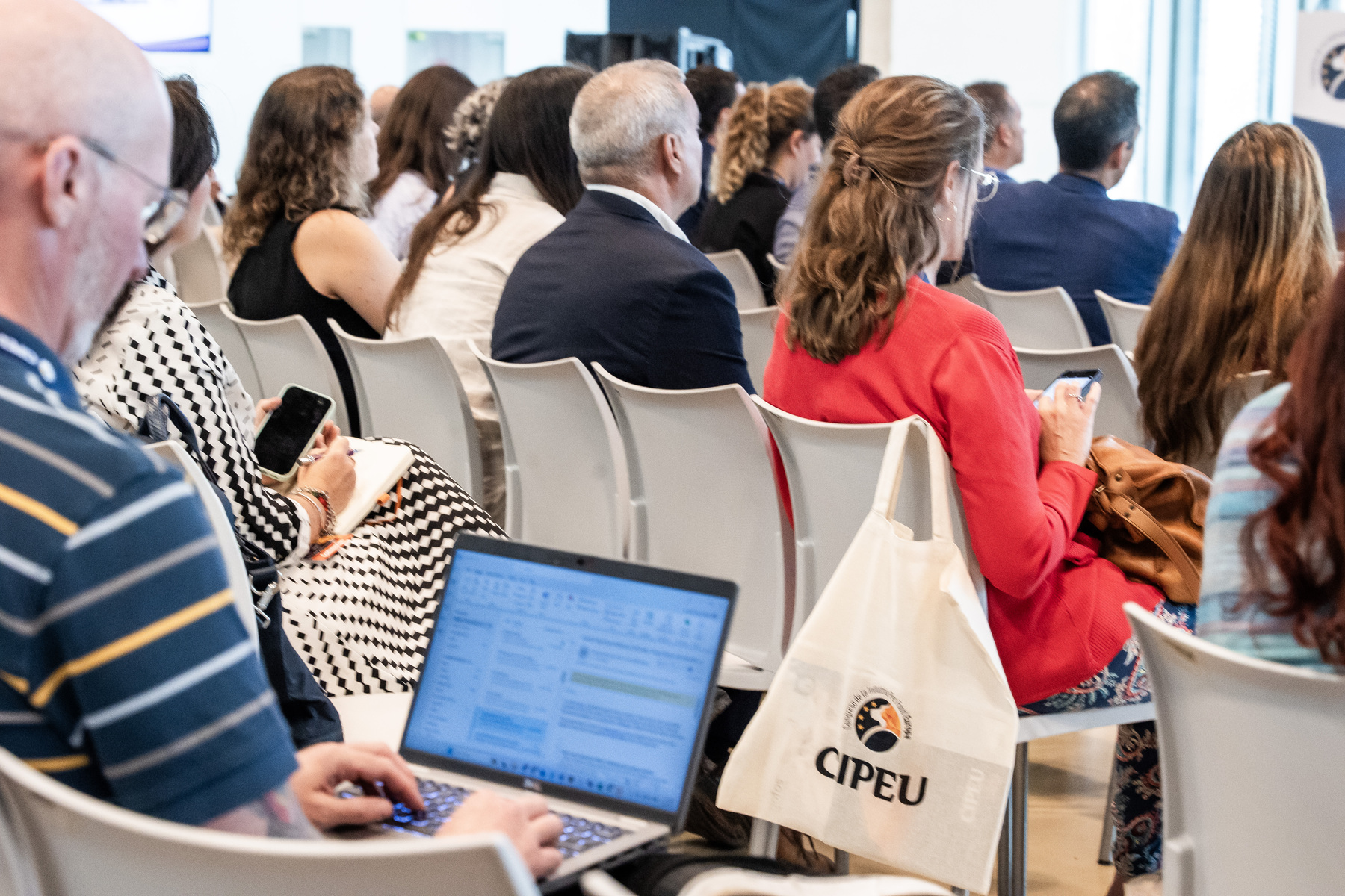 conferencias - cipeu (32)